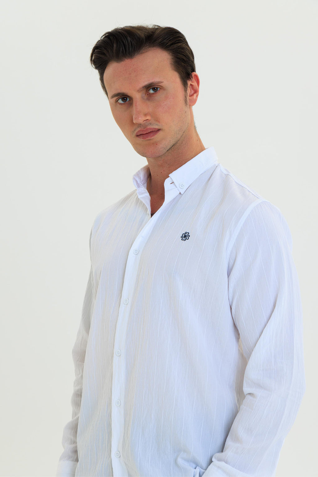 GEWER Erkek Slim Fit Nakış Detaylı Keten %100 Pamuk Beyaz Gömlek