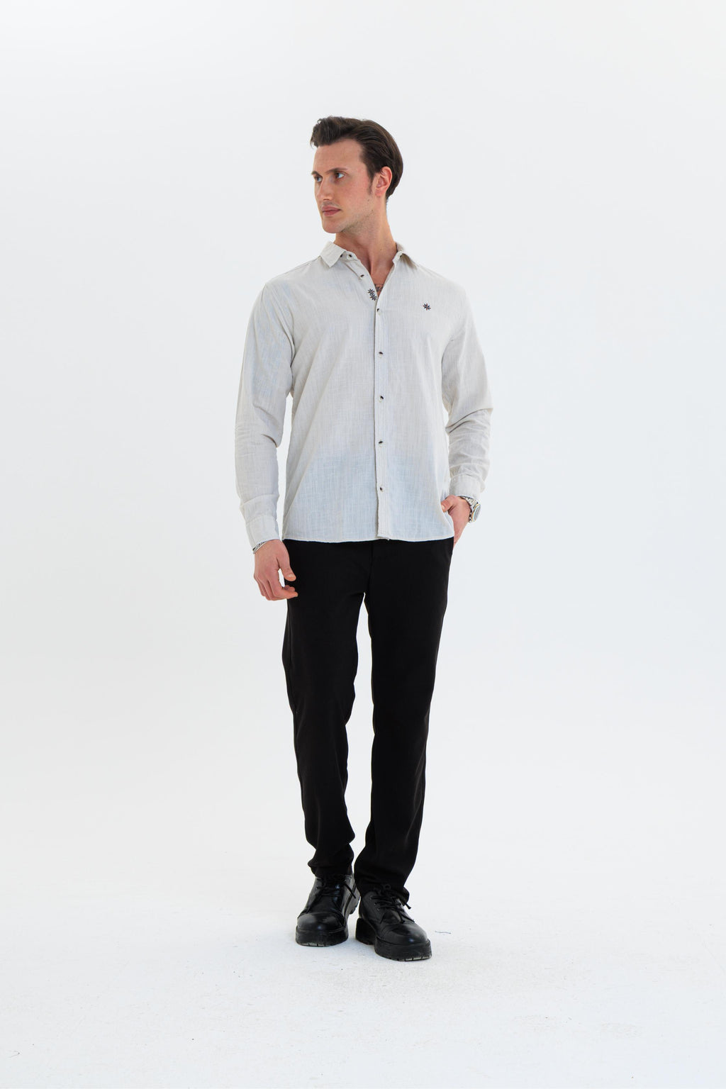 GEWER Erkek Slim Fit Nakış Detaylı Keten %100 Pamuk Bej Gömlek