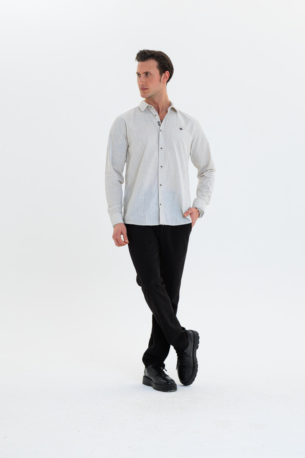 GEWER Erkek Slim Fit Nakış Detaylı Keten %100 Pamuk Bej Gömlek