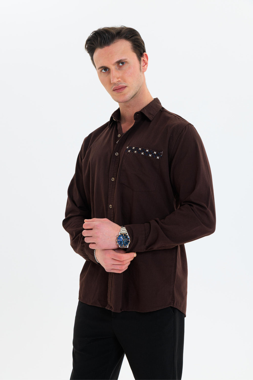GEWER Erkek Slim Fit Cepli Nakış Detaylı %100 Pamuk Kahverengi GÖMLEK