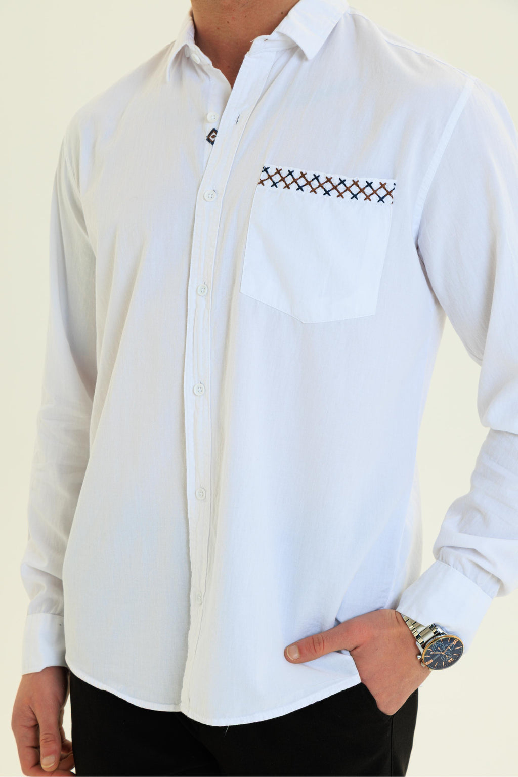 GEWER Erkek Slim Fit Cepli Nakış Detaylı %100 Pamuk Beyaz GÖMLEK