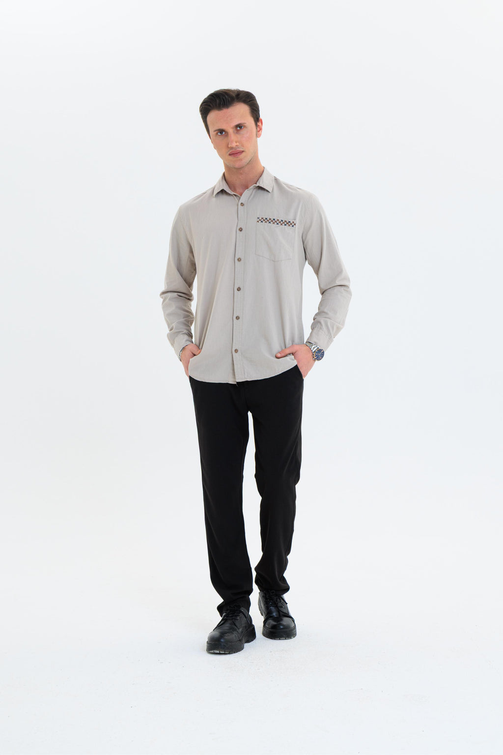 GEWER Erkek Slim Fit Cepli Nakış Detaylı %100 Pamuk Bej GÖMLEK
