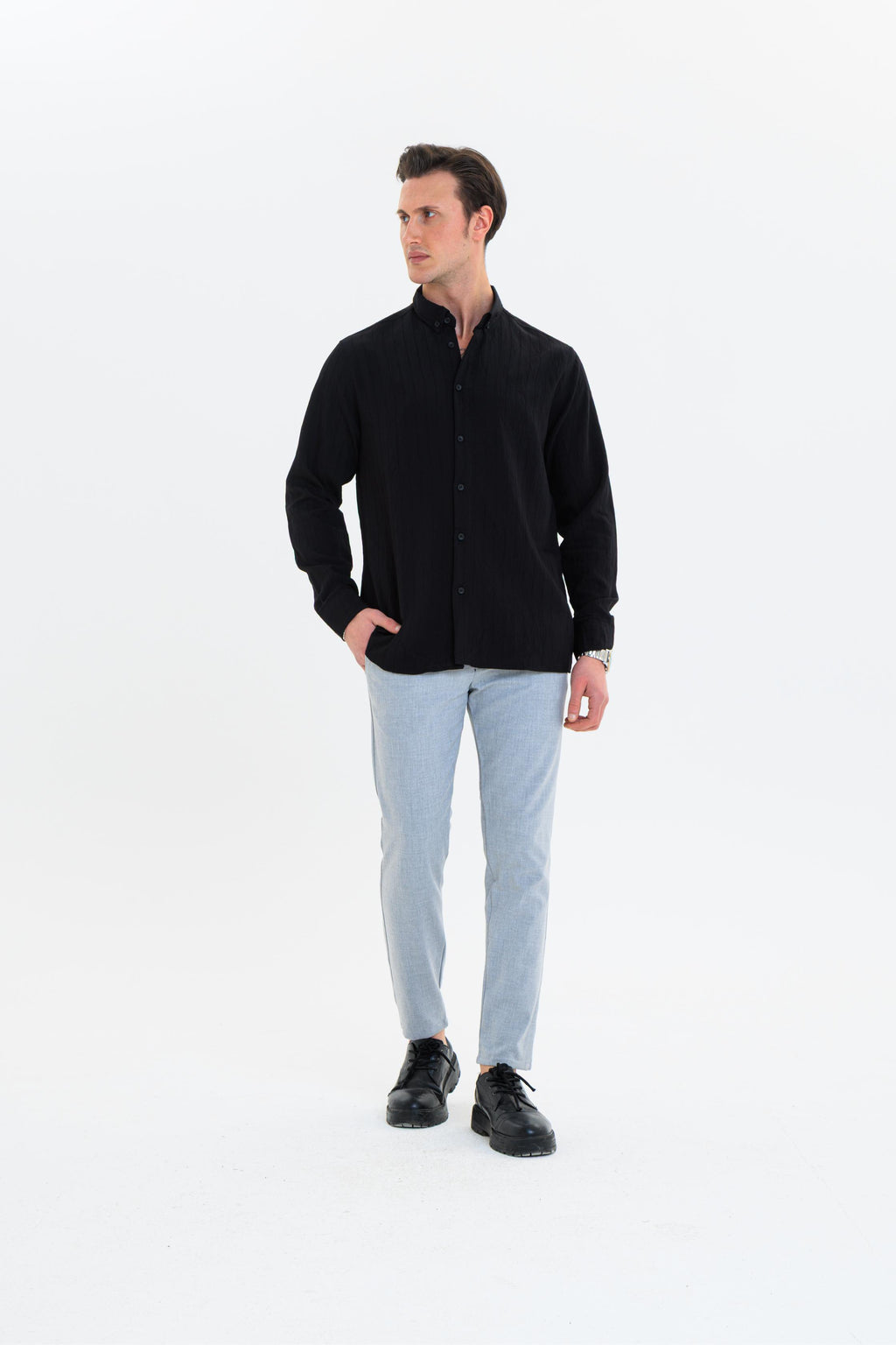 GEWER Erkek Slim Fit Çizgi Detaylı %100 Pamuk Siyah Gömlek