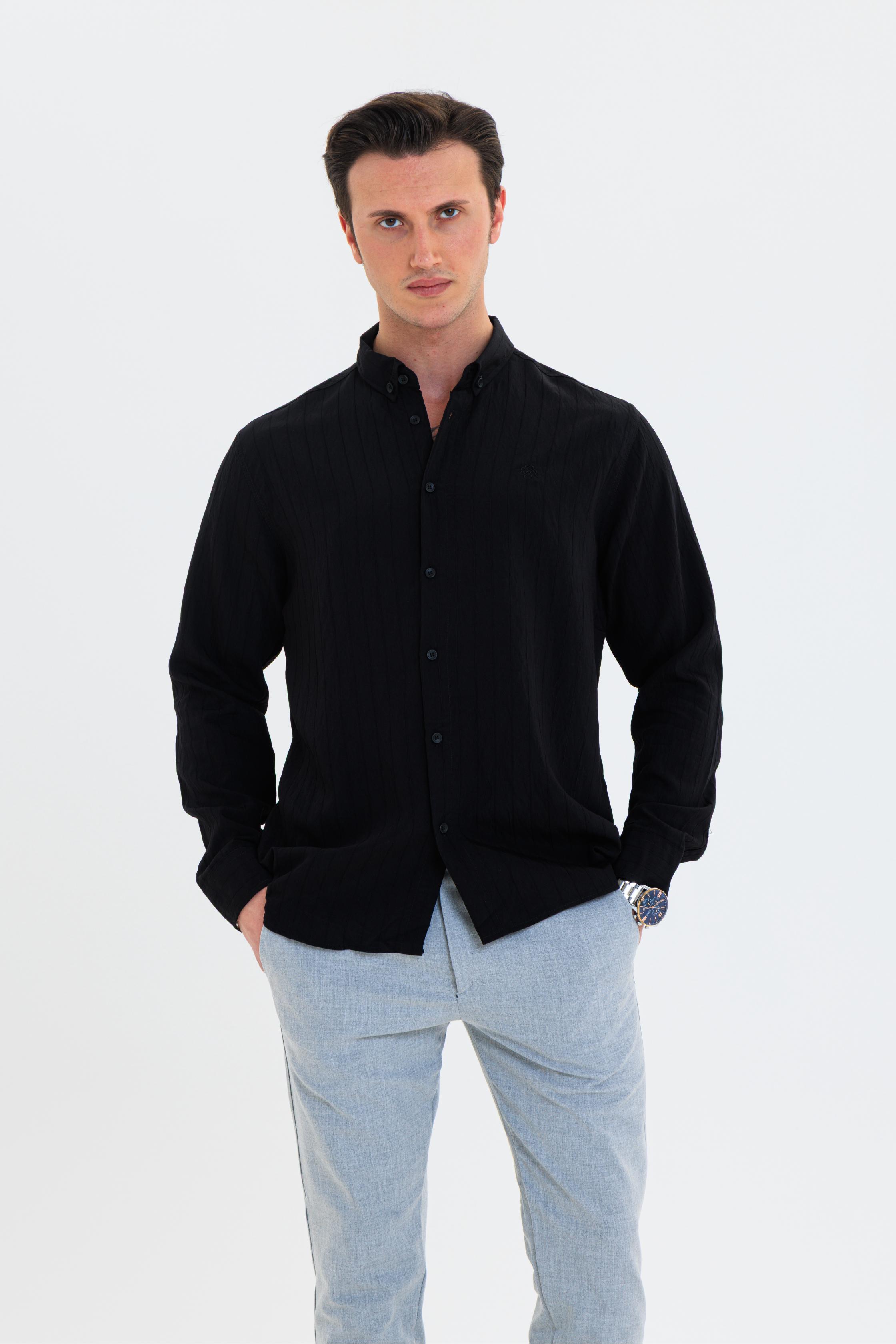 GEWER Erkek Slim Fit Çizgi Detaylı %100 Pamuk Siyah Gömlek