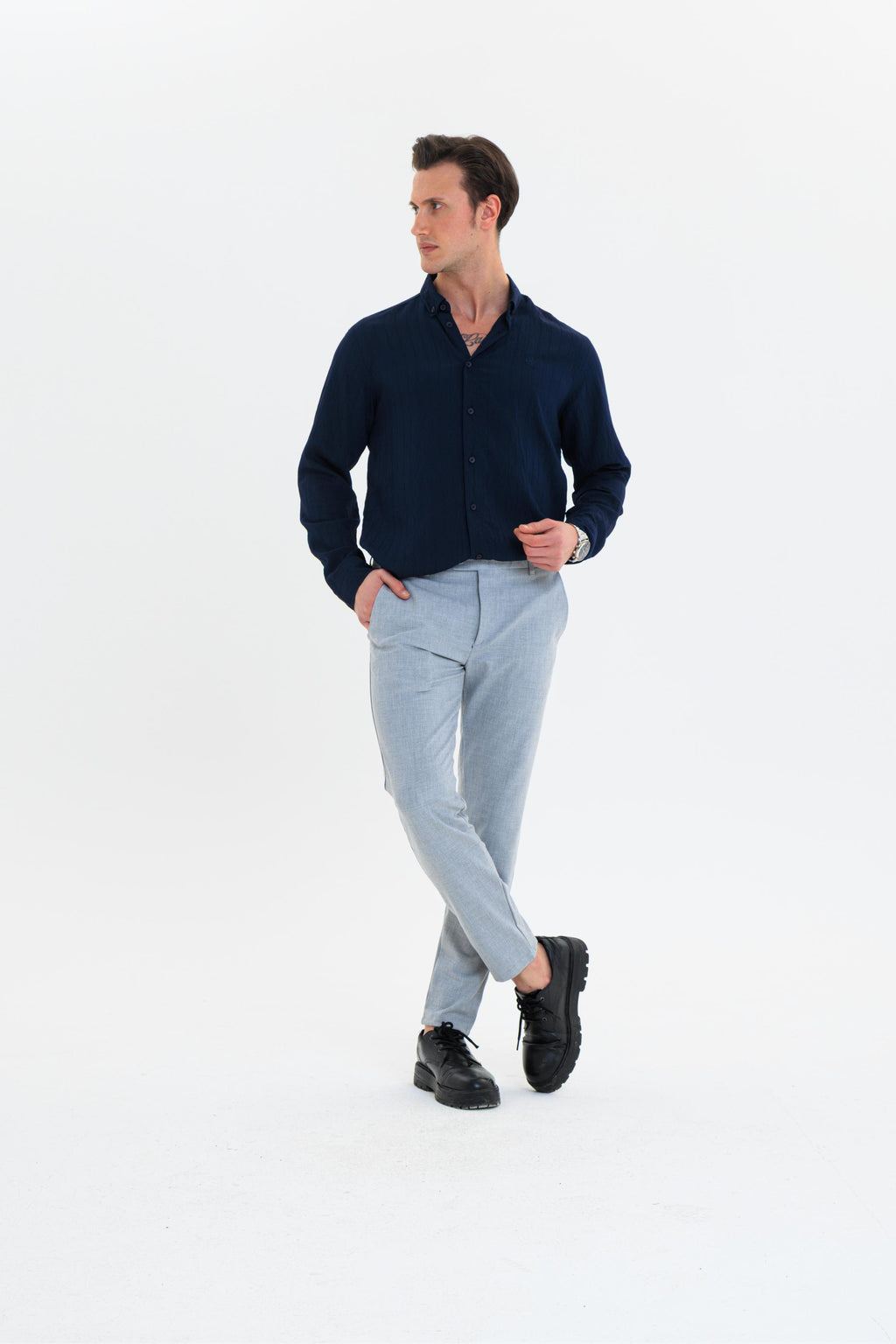 GEWER Erkek Slim Fit Çizgi Detaylı %100 Pamuk Lacivert Gömlek